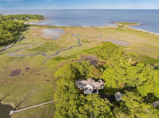 47 Tower Rd, Kittery, ME 03905