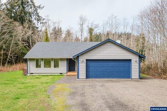 2261 NE Valley Ridge Dr, Newport, OR 97365