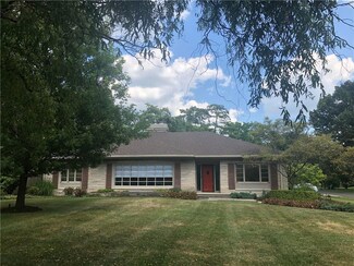 10 E 70th St, Indianapolis, IN 46220