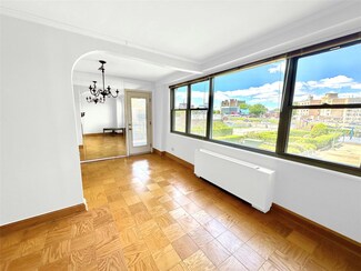 61-20 Grand Central Pkwy Unit B204, Forest Hills, NY 11375