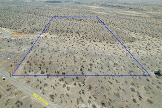 2 Pipeline Rd, Oro Grande, CA 92368