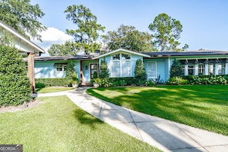 113 Island View Dr NE, Milledgeville, GA 31061