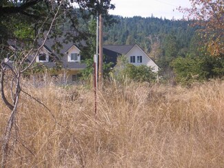 2275 Galice Rd, Merlin, OR 97532