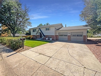 8090 W 68th Ave, Arvada, CO 80004