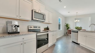 161 Standing Oaks Dr, Okatie, SC 29909
