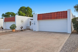 6758 E Via Dorado, Tucson, AZ 85715