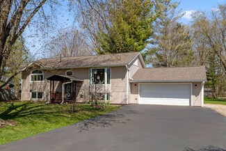 4820 Pioneer Trail, Loretto, MN 55357
