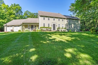 10 Brian Dr, Hebron, CT 06248