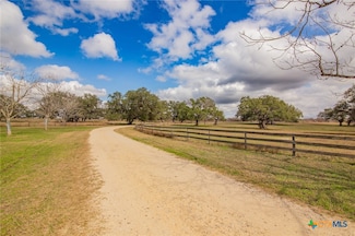 3816 Fm 1726, Goliad, TX 77963