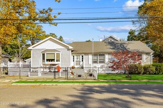 183 Park Ave, Keansburg, NJ 07734