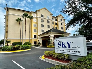 7601 Canada Ave Unit 302, Orlando, FL 32819
