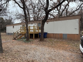 3717 Karen Dr, Guthrie, OK 73044