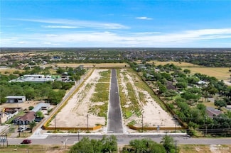 1313 S Michigan St, Alton, TX 78573