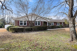 2024 Angier Rd, Fuquay Varina, NC 27526