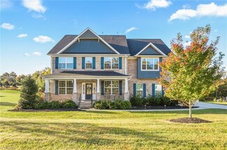 6903 River Gate Ct, Oak Ridge, NC 27310