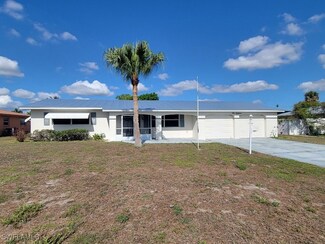 218 Lake Dr, Lehigh Acres, FL 33936
