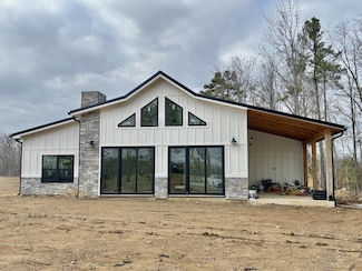 1837 Raysville Rd, Tullahoma, TN 37388