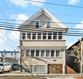 513 Wood St, Bristol, RI 02809