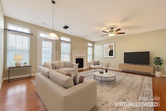 8326 Viewpoint Ln Unit 802, Cornelius, NC 28031