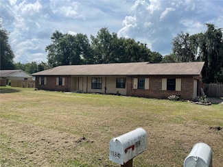 17836 Palm St, Umatilla, FL 32784
