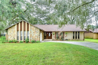 103 Goins Dr, Seffner, FL 33584