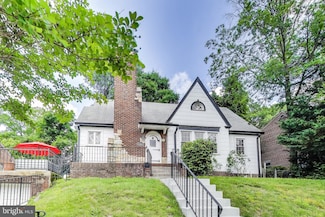 2206 Cheverly Ave, Cheverly, MD 20785