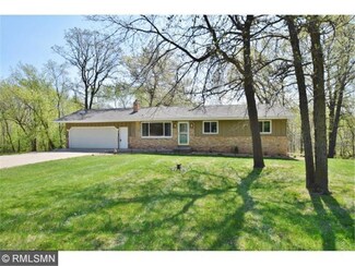 18281 Dahlia St NW, Cedar, MN 55011