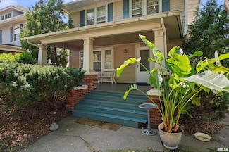 2506 Farnam St, Davenport, IA 52803