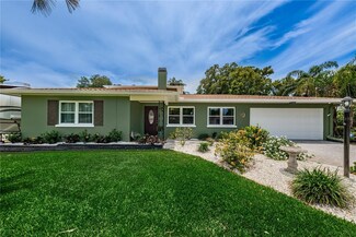 1823 Ernest Rd, Clearwater, FL 33764
