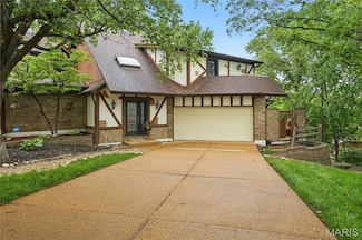 5402 Green Cedar Way, Saint Louis, MO 63128