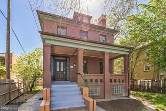 625 Mellon St SE, Washington, DC 20032