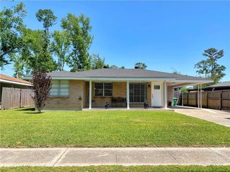 424 Hickory Dr, Slidell, LA 70458