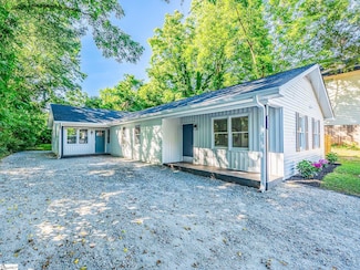 307 Echols St Unit s A & B, Greenville, SC 29601