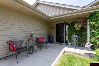 104 104 Panther Ct, Mankato, MN 56001