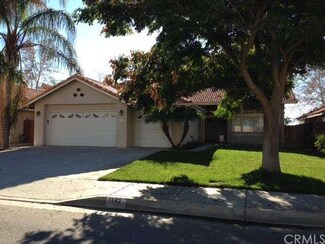 1142 Serena Dr, San Jacinto, CA 92583