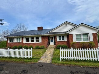 95 Sunset Dr, McConnelsville, OH 43756