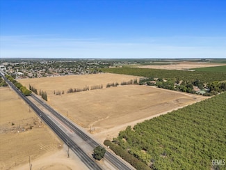 1320 E Lerdo Hwy, Shafter, CA 93263