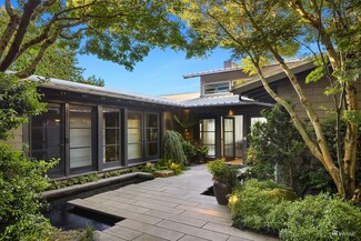 7646 SE 22nd St, Mercer Island, WA 98040