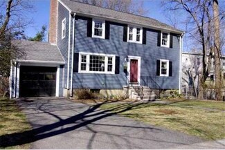 17 Walnut Place, Newton Highlands, MA 02461