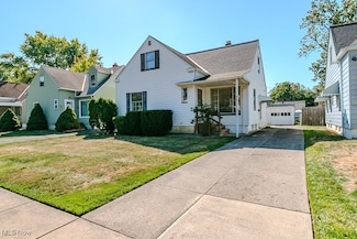 418 E 274th St, Euclid, OH 44132