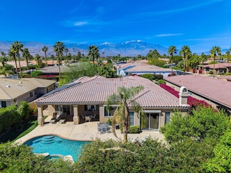 4 Hillcrest Dr, Palm Desert, CA 92260