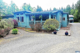 332 Rhododendron Dr, Sequim, WA 98382