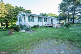 919 Linden Ave, Langhorne, PA 19047