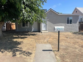 749 E Pleasant St, Coalinga, CA 93210