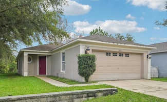 1502 Marsh Wood Dr, Seffner, FL 33584