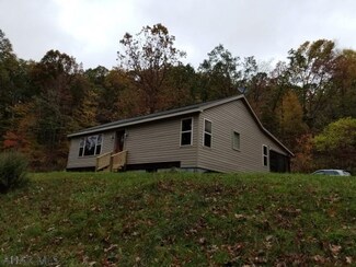 872 Decker Hollow Rd, Tyrone, PA 16686