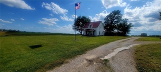 23958 NW 1980th Rd, Garnett, KS 66032