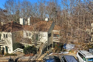 1230 Chatham Ridge, Charlottesville, VA 22901