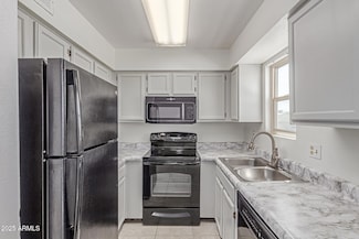 2220 W Dora St Unit 220, Mesa, AZ 85201