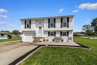 2432 Mc Comb Rd, Grove City, OH 43123